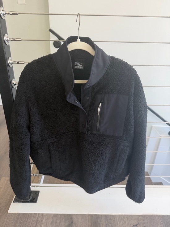 Vuori Jackets & Blazers - Vuori Black Sherpa Snap Pullover Jacket